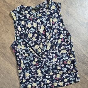 CYNTHIA STEFFE Navy Floral Blouse Tank Sz L